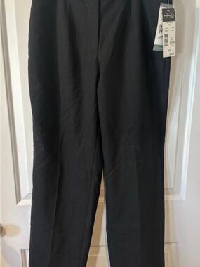 Requirements Women’s Straight Leg Black Dress Pants